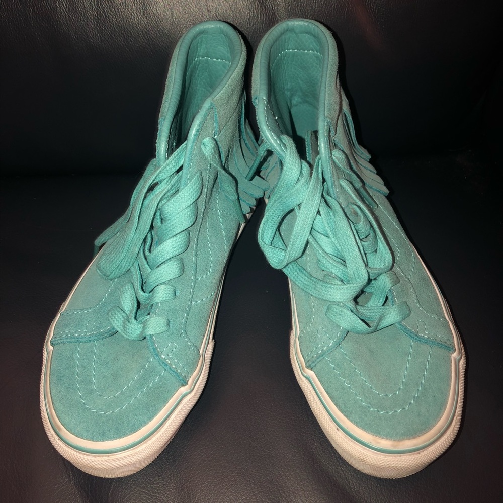 Little Girls Suede Sneakers
